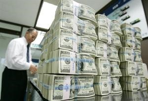 العزوف عن المخاطرة يسود الأسواق المالية العالمية 