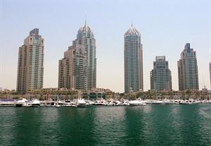 «موديز»: 2012 عام الذروة للديون المستحقة على شركات العقار في الخليج مع احتمالات تصفية أصول غير رئيسية