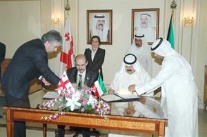 خالد الجارالله يوقع احدى الاتفاقيات مع نائب وزير خارجية جورجيا
﻿
