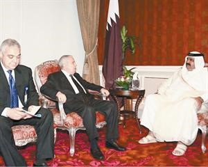 امير دولة قطر مستقبلا رئيس الجمعية العامة للامم المتحدة دعلي عبدالسلام التريكي