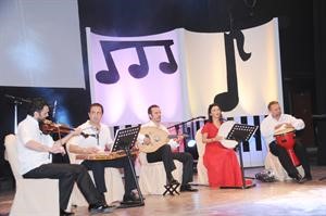 اعضاء الفرقة الموسيقية التركية﻿﻿انور الكندري
﻿