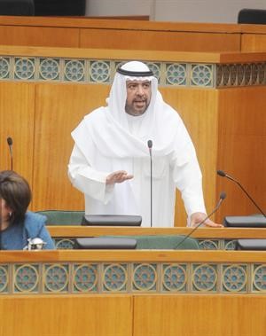 الشيخ احمد الفهد متحدثا