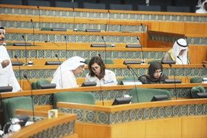 درولا دشتي وناجي العبدالهادي