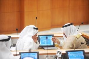 النائب الاول الشيخ جابر المبارك في حديث مع مصطفى الشمالي
