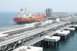 تراجع سعر النفط الكويتي سينعكس على ميزانية العام الحالي﻿