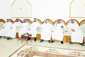 متابعة من الحضور