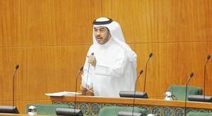  علي الدقباسي متحدثا
