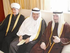 دعادل الفلاح مع مستشار رئيس دولة الامارات للشؤون الدينية والشيخ راوي عين الدين