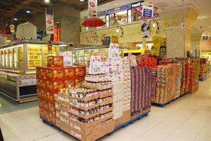 اصناف متنوعة في تعاونية الروضة وحولي		فريال حماد﻿