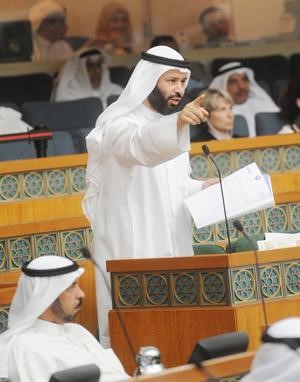 دفيصل المسلم يستعجل قانون حقوق المراة﻿