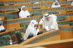 الشيخ احمد العبدالله يستمع لحديث دمحمد البصيري﻿