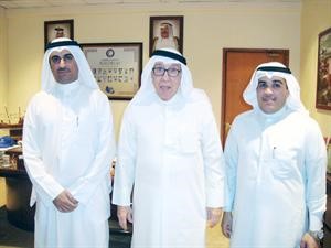 برجس البرجس خلال لقائه وفد جمعية التمريض