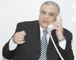 د الباز يرد على اسئلة القراء
