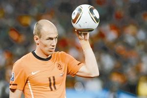 النجم الهولندي اريين روبن جاهز لمواجهة البرازيل
