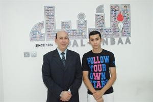 احمد مع والده﻿