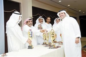 فرحة الفوز بسباق ذكرى معركة الرقة البحرية