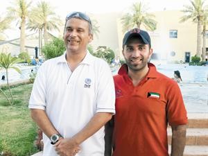 نقي مع الفاحص البريطاني ماثيو نورمال
