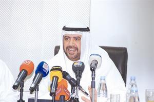 الشيخ احمد الفهد خلال المؤتمر الصحافي