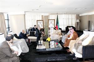 سمو رئيس الوزراء الشيخ ناصر المحمد خلال لقائه رئيس غرفة التجارة العربيةالبرازيلية
﻿