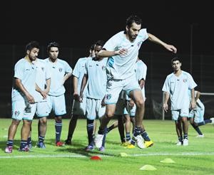 لاعبو الازرق الرديف يواصلون تدريباتهم في القاهرة﻿