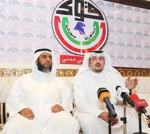 عايد الشمري متحدثا
