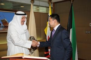 خالد الصقر مستقبلا الامير الحاج المهتدي بالله ﻿