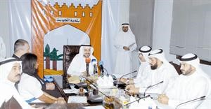 دفاضل صفر خلال المؤتمر الصحافي
