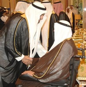 الشيخ خليفة العلي مباركا﻿