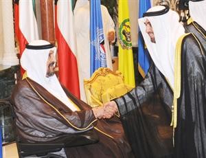 سمو رئيس الحرس الوطني الشيخ سالم العلي في استقبال المهنئين