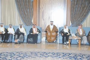 صاحب السمو الامير الشيخ صباح الاحمد وسمو ولي العهد والشيخ مشعل الاحمد وكبار الشيوخ يهنئون سمو رئيس الحرس الوطني الشيخ سالم العلي سعود سالم