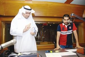 الذيب احمد الموسوي مع المعد علي حيدر في استديو البرنامج	فريال حماد
﻿