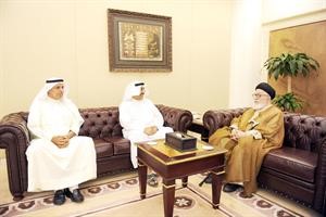 الرئيس جاسم الخرافي ونائبه عبدالله الرومي اثناء استقبال السيد محمد بحر العلوم﻿