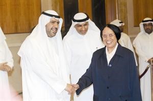 نورية السداني تقدم التهاني لنائب رئيس الوزراء للشؤون الاقتصادية
﻿