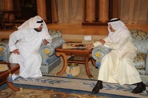حديث بين الشيخ ثامر العلي وضاري العجران