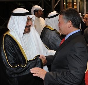 الشيخ دمحمد الصباح مودعا العاهل الاردني﻿