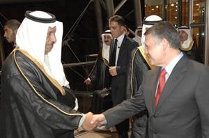 الشيخ جابر المبارك مودعا العاهل الاردني﻿
