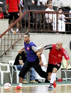 محاولة للمرور بالكرة﻿
