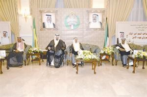 صاحب السمو الامير الشيخ صباح الاحمد وسمو ولي العهد الشيخ نواف الاحمد وسمو الشيخ سالم العلي والشيخ مشعل الاحمد خلال اللقاء