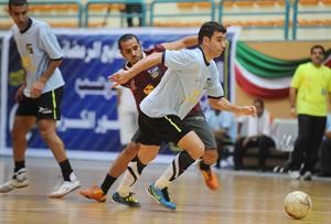 انطلاقة قوية بالكرة نحو المرمى﻿