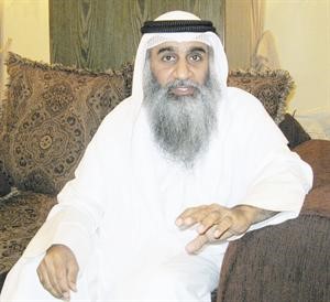 عبدالقادر: طلاقة وجه الزوجة وحسن إصغائها ونظرتها الحنون عند الحوار مع زوجها تفتح عقله لمعانقة أفكارها وآرائها
