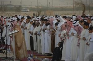 صلاة العيد في احدى ساحات الجهراء