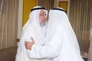احمد باقر مهنئا بحلول العيد﻿﻿قاسم باشا﻿