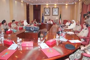 الشيخ جابر الخالد خلال اجتماع مع وكلاء وزارة الداخلية