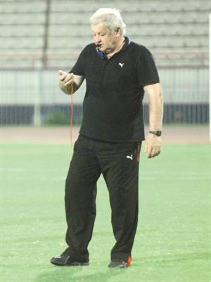 التشيكي ميلان ماتشالا يسارع الوقت استعدادا للاتحاد السوري