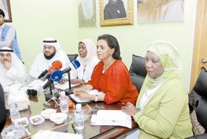 الشيخة فريحة الاحمد تتحدث في المؤتمر الصحافي فريال حماد

