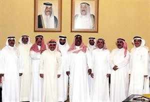 الشيخ جابر الخالد والسفير الشيخ عزام الصباح خلال حفل العشاء﻿