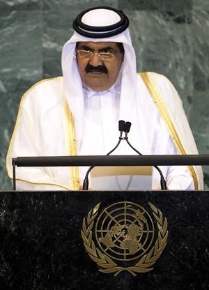 امير قطر الشيخ حمد بن خليفة ال ثاني ملقيا كلمته في اجتماع الجمعية العامة للامم المتحدة	رويترز