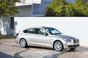 اختيار BMW ماركة السيارات المفضلة في الكويت