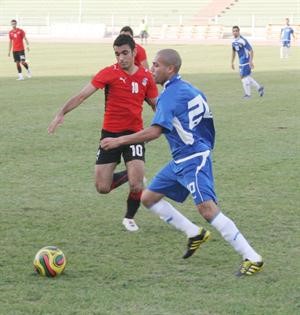عمر بوحمد في مباراة سابقة مع مصر