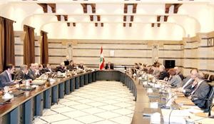 ماذا لو استقال وزراء 8 اذار وانحلت الحكومة﻿